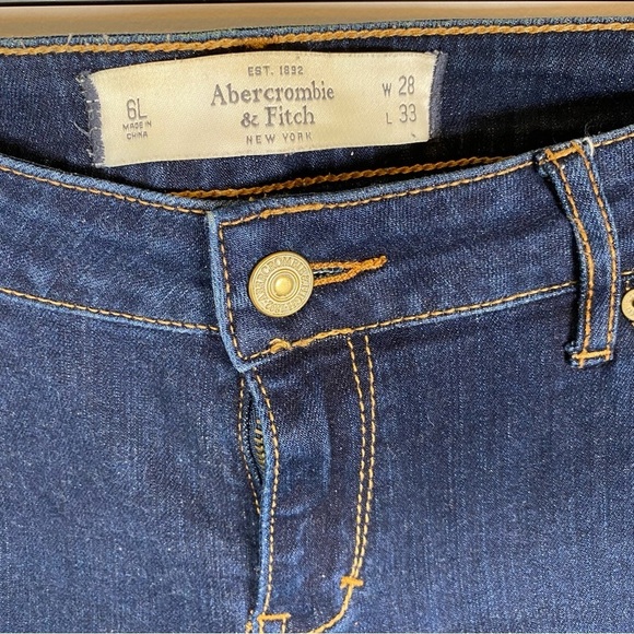 Abercrombie & Fitch The A&F Super Skinny Dark Wash Denim Jeans Size 6L 28X33 - Picture 2 of 5